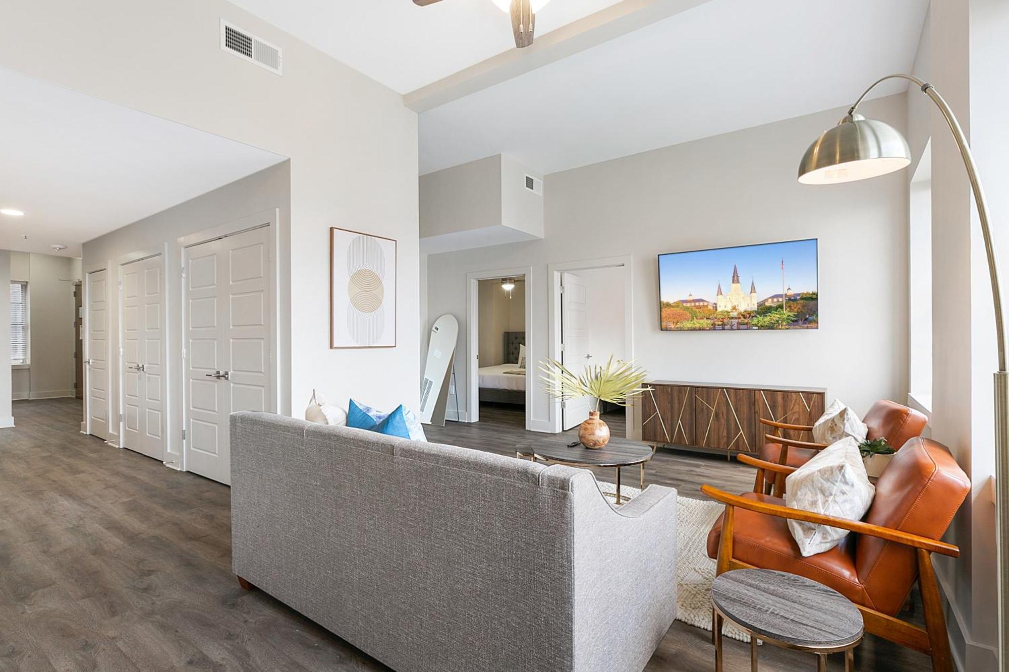 Spacious 4B Oasis Steps From French Quarter - Your Nola Dream Awaits! Ню Орлиънс Екстериор снимка